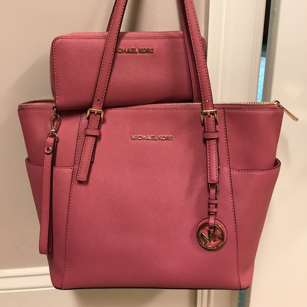 EUC authentic MK bag and wallet